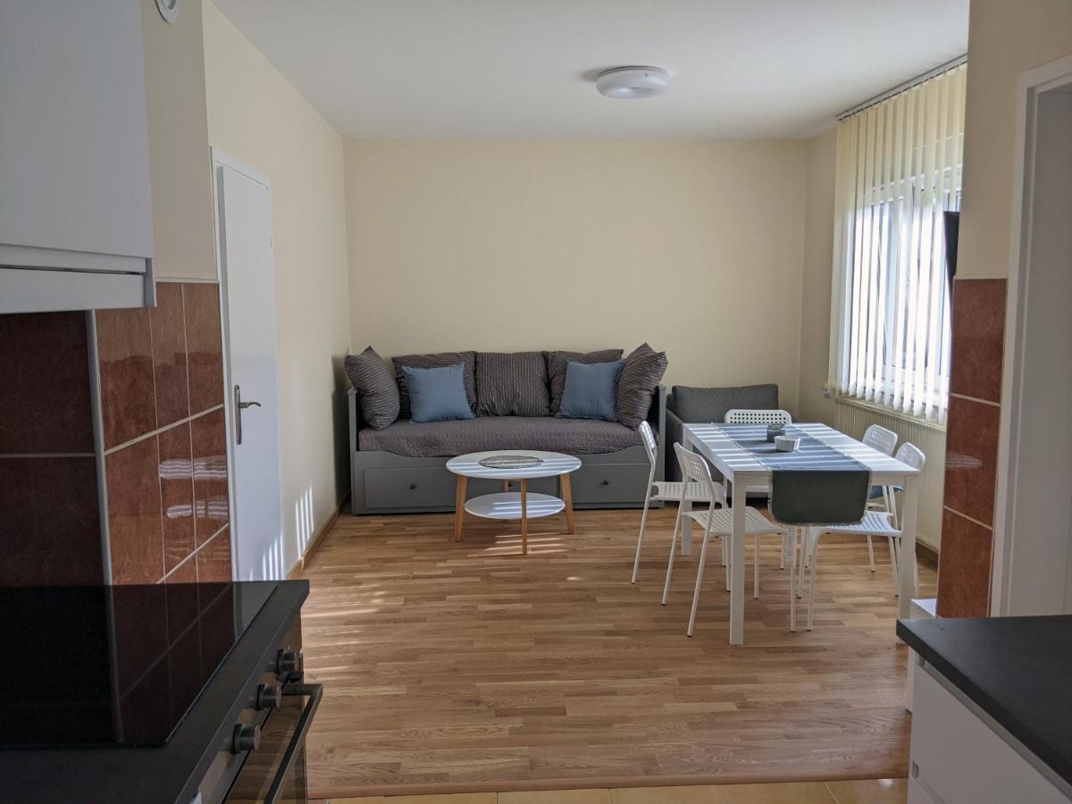 קראלג'בו Affordable And Newly Renovated 1-Bedroom Apartment מראה חיצוני תמונה