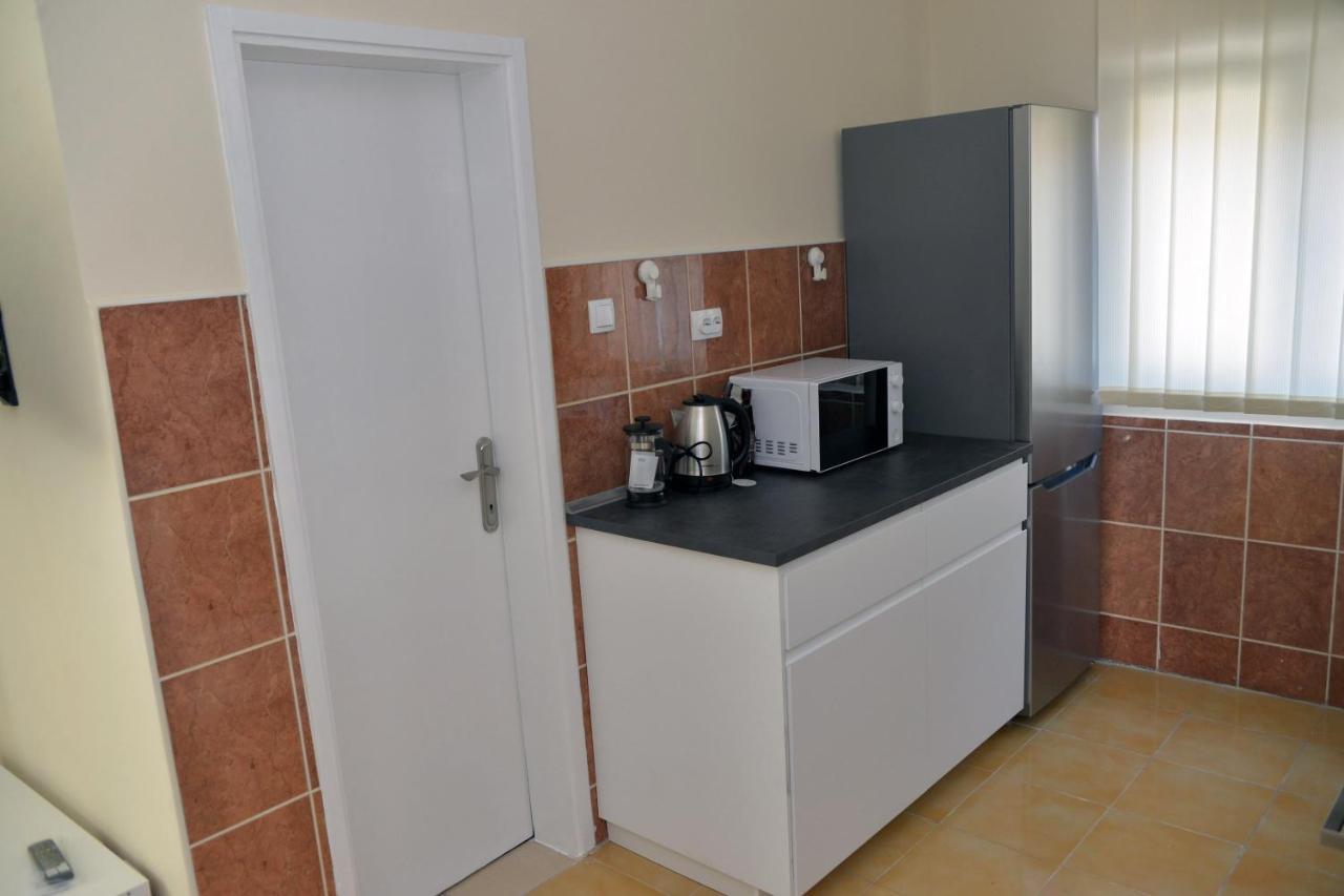 קראלג'בו Affordable And Newly Renovated 1-Bedroom Apartment מראה חיצוני תמונה
